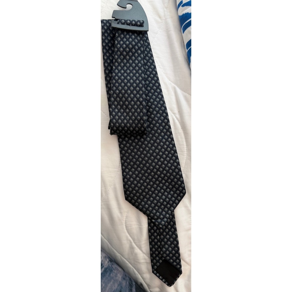 Harrods The Mans Shop Silk Tie Navy Blue Geometric Diamond Made in England